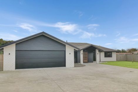 Photo of property in 8 Gladys Place, Levin, 5510
