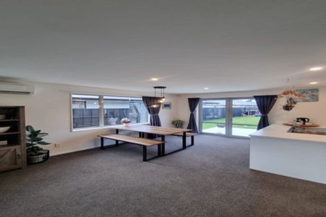 Photo of property in 36 Aroha Street, Pegasus, 7612