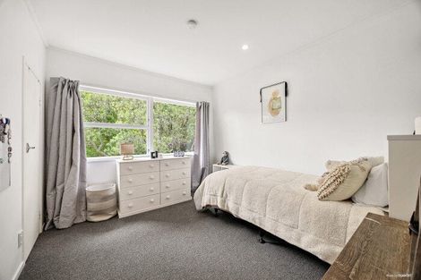 Photo of property in 53 Cyclarama Crescent, Massey, Auckland, 0614