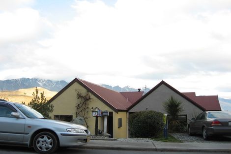 Photo of property in 3b Highview Terrace, Queenstown, 9300