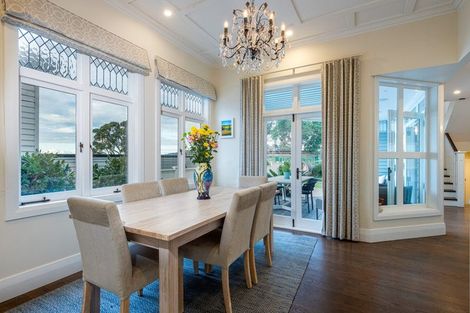 Photo of property in 33 Ewen Street, Hauraki, Auckland, 0622