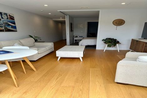 Photo of property in Frank Sargeson Apts, 6/74g Anzac Street, Takapuna, Auckland, 0622