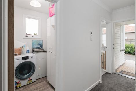 Photo of property in 37 Hawford Road, Opawa, Christchurch, 8023