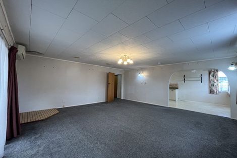 Photo of property in 11 Hunua Road, Papakura, 2110