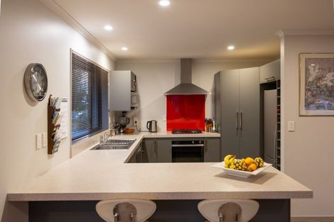 Photo of property in 47 Geneva Terrace, Kelvin Grove, Palmerston North, 4414