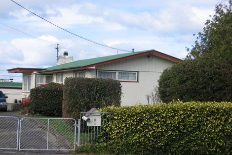 Photo of property in 6 Wavell Crescent, Lansdowne, Masterton, 5810
