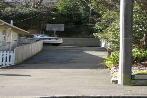 Photo of property in 177a Campbell Street, Karori, Wellington, 6012