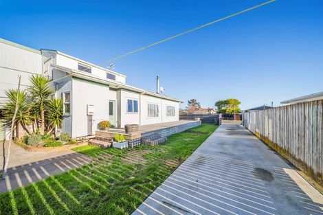 Photo of property in 20 Tawa Street, Hawera, 4610