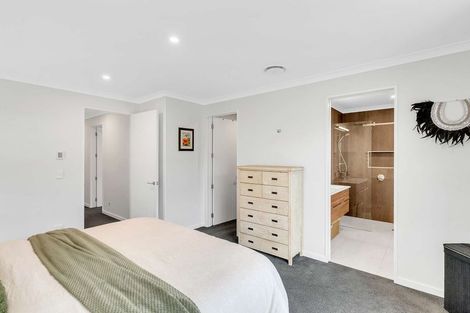 Photo of property in 10 Lesser Close, Rolleston, 7615