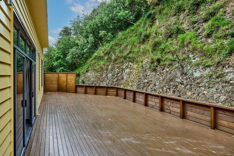 Photo of property in 13 Postgate Drive, Whitby, Porirua, 5024