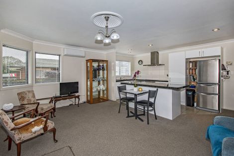 Photo of property in 1-2/8a Lilian Street, Te Kamo, Whangarei, 0112