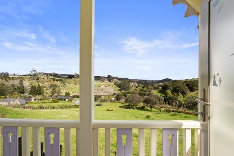 Photo of property in 151 Chamberlain Road, Bombay, 2675