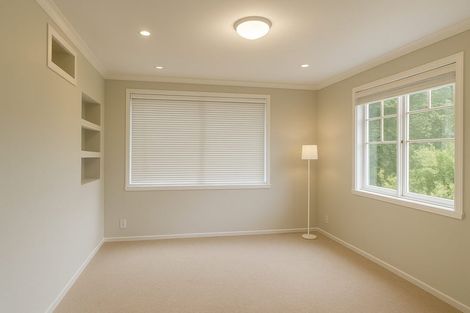 Photo of property in 2/42 Island Road, Beach Haven, Auckland, 0626