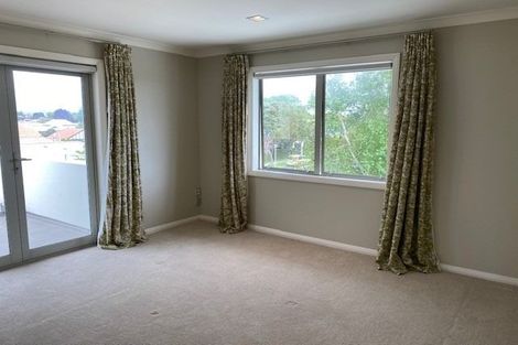 Photo of property in 5/235 Devonport Road, Tauranga, 3110