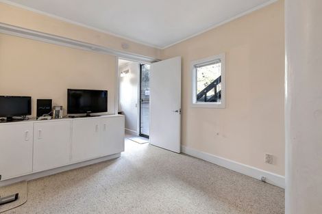 Photo of property in 4 Mizzen Place, Whitby, Porirua, 5024