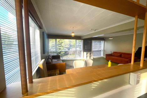 Photo of property in Victoria Court, 4u8 Queen Street, Mount Victoria, Wellington, 6011
