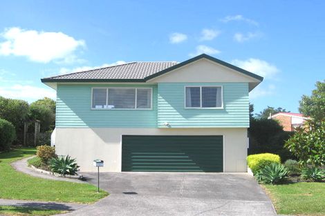 Photo of property in 4 Gala Place, Henderson, Auckland, 0612