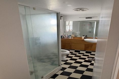 Photo of property in 43 Mortimer Terrace, Brooklyn, Wellington, 6021