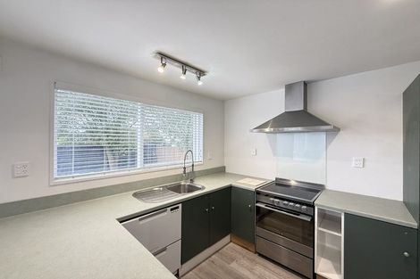 Photo of property in 12 Taranui Place, Bromley, Christchurch, 8062