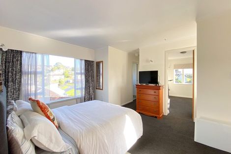 Photo of property in 71 Keegan Drive, Massey, Auckland, 0614