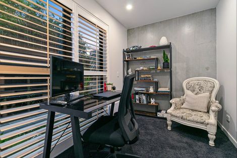 Photo of property in 1/279 Lake Road, Belmont, Auckland, 0622