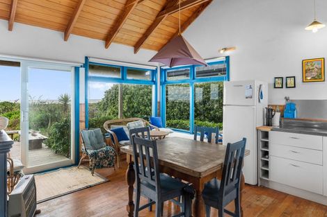 Photo of property in 71a Rua Avenue, Waitarere Beach, Levin, 5510