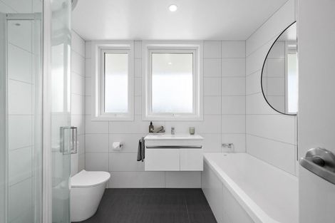 Photo of property in 8 Salem Court, Churton Park, Wellington, 6037