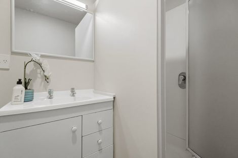 Photo of property in 7 Sample Road, Albany, Auckland, 0632