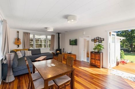 Photo of property in 49 Hine Road, Wainuiomata, Lower Hutt, 5014