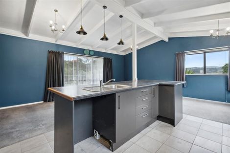 Photo of property in 183 Holborn Drive, Stokes Valley, Lower Hutt, 5019