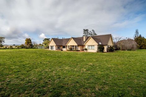 Photo of property in 25 Burberry Road, Karaka, Drury, 2578