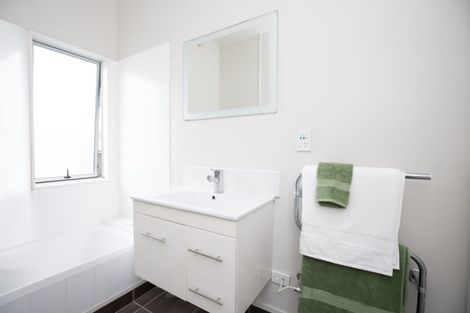 Photo of property in 7u6 Henry Street, Kilbirnie, Wellington, 6022