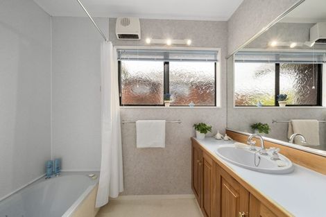Photo of property in 25 Halladale Road, Papakowhai, Porirua, 5024