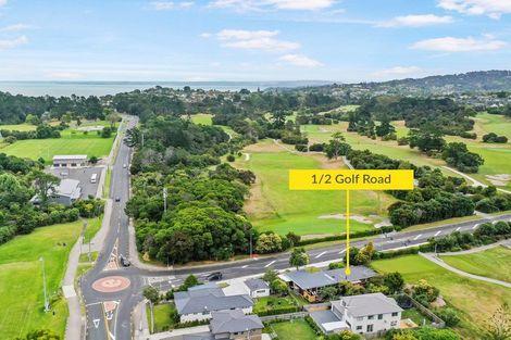 Photo of property in 2/1 Golf Road, New Lynn, Auckland, 0600