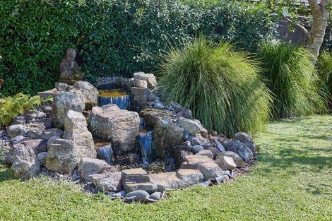 Photo of property in 262 Lakes Boulevard, Pyes Pa, Tauranga, 3112