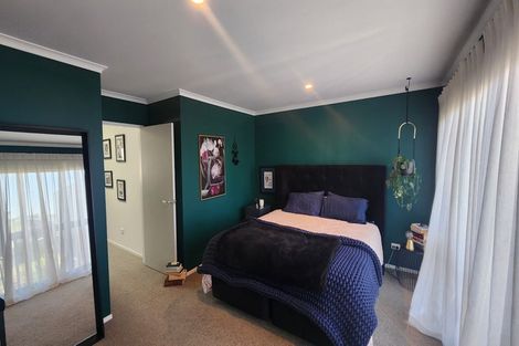 Photo of property in 5 Kanuka Road, Hobsonville, Auckland, 0616