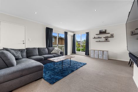 Photo of property in 2/31 Pakira Avenue, Glendene, Auckland, 0602