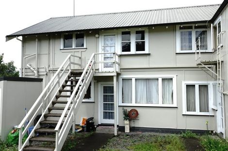 Photo of property in 2 Gaisford Terrace, Waipukurau, 4200