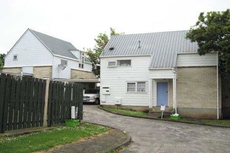 Photo of property in 6 Tioro Lane, Mangere, Auckland, 2022