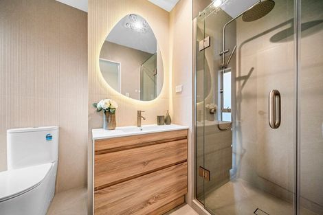 Photo of property in 33c Saint Peters Street, Northcote, Auckland, 0627