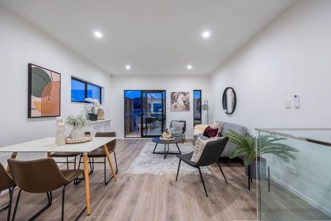 Photo of property in 10 Kari Lane, Kumeu, 0810