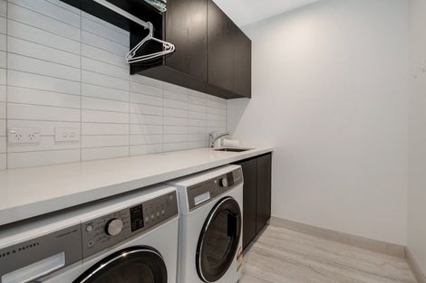 Photo of property in Eaves Bush Parade, Orewa, 0931