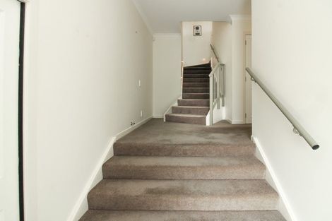 Photo of property in 22 Sandybrow, Churton Park, Wellington, 6037