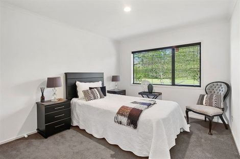 Photo of property in 8 Millbrook Drive, Waiuku, 2683