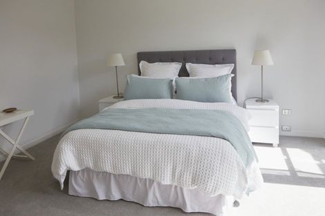 Photo of property in 15a Te Papa Road, Kawakawa Bay, 2585