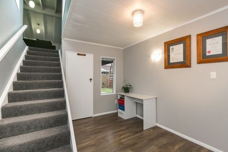 Photo of property in 38 Freyberg Avenue, Tamatea, Napier, 4112