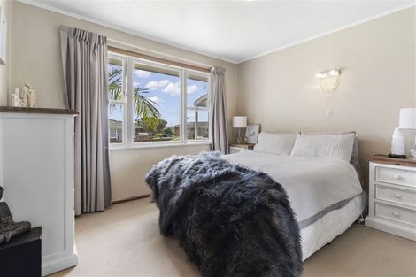 Photo of property in 2/1 The Link, Howick, Auckland, 2010