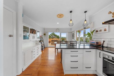 Photo of property in 20 Burnham Road, Waitakere, Auckland, 0816