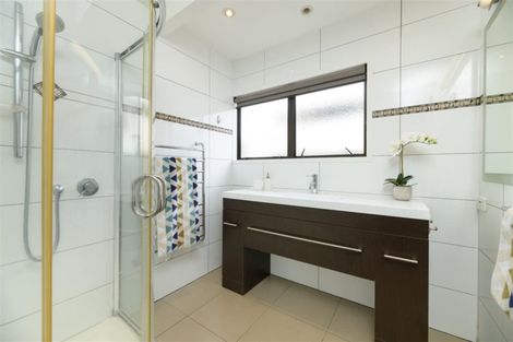Photo of property in 25b Valley Road, Mount Maunganui, 3116