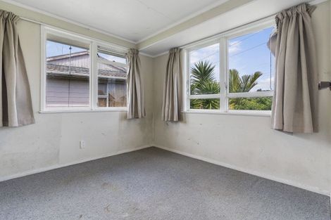 Photo of property in 10 Bland Place, Otara, Auckland, 2023